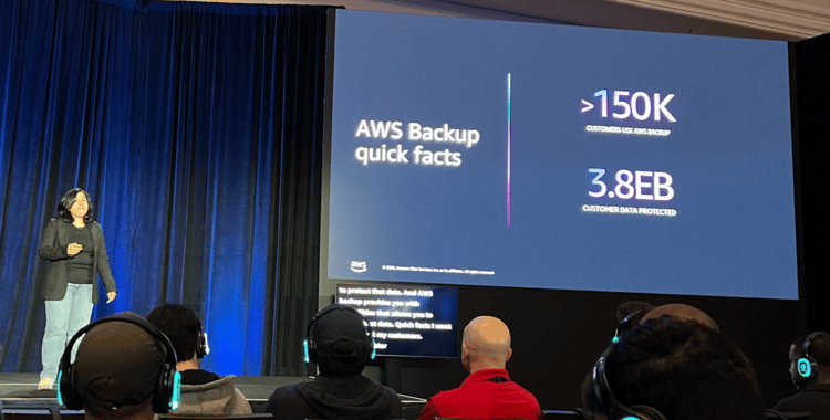 aws-re-invent-2025-stg207-1